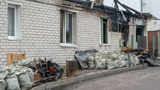 24/7 Emergency Fire Damage Removal experts in Smithville, OH